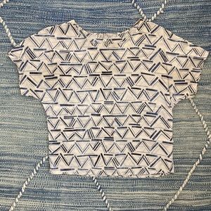 Anthropologie Blouse 100% silk geometric print size 6